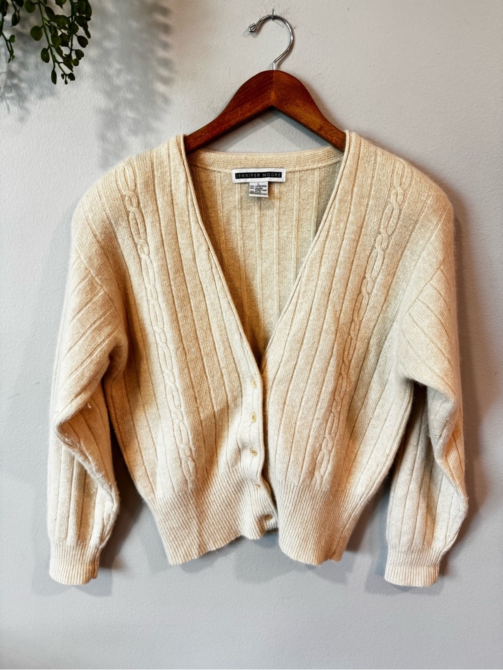 Jennifer Moore Cream Cable-Knit V-Neck Button Cardigan